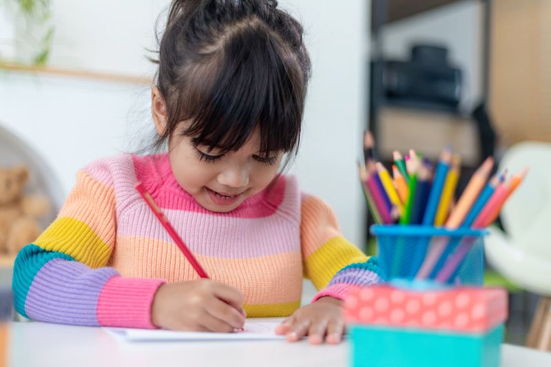 Early signs a child is learning well through curiosity, communication, and problem-solving